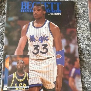 Shaquille O’Neal Beckett basketball magazine October 1992 Issue#27